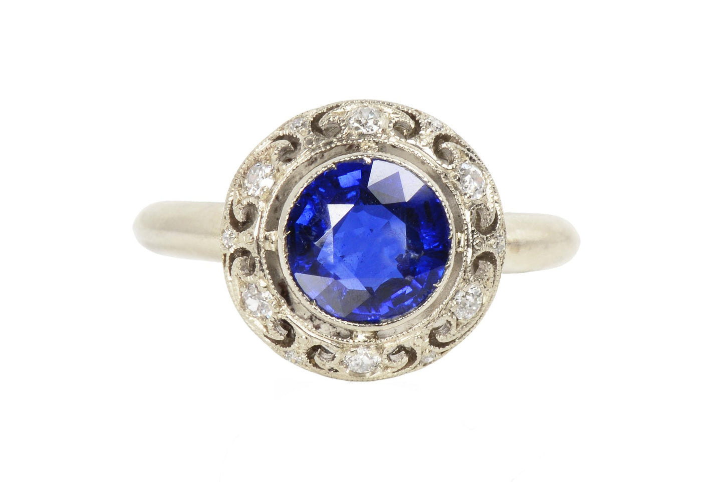 Vintage No Heat Sapphire Diamond Gold Ring