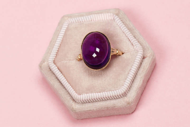 Amethyst Royale - Vintage Gold Oval Ring