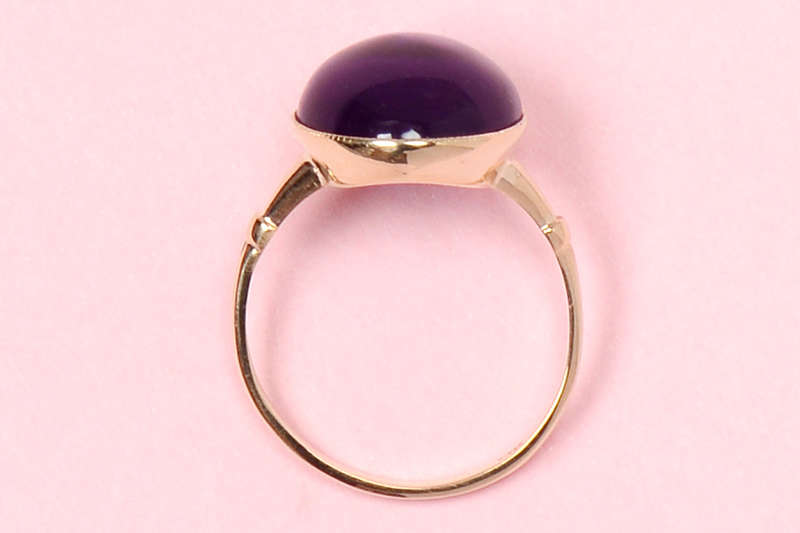 Amethyst Royale - Vintage Gold Oval Ring