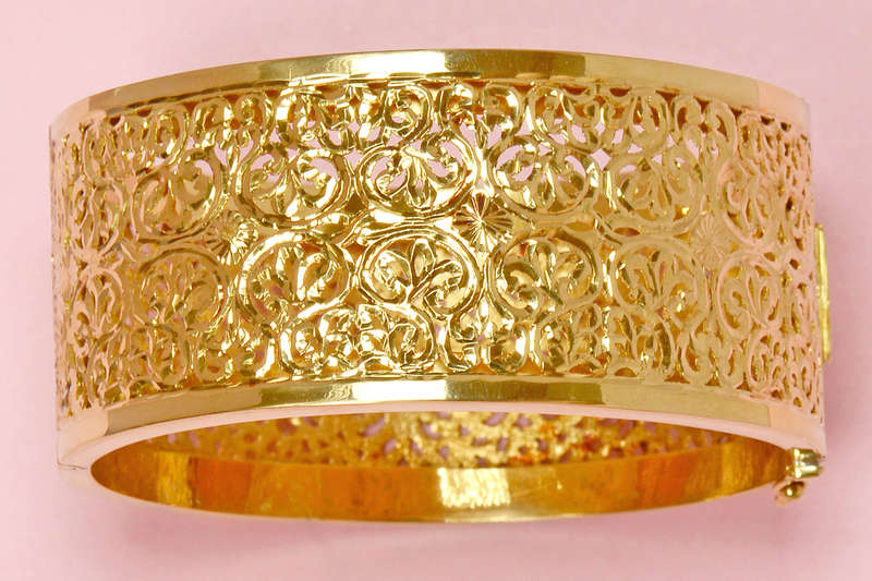 Wide & Wonderful - 18k Gold Tracery Bangle Bracelet