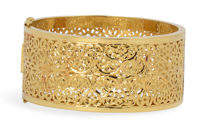 Wide & Wonderful - 18k Gold Tracery Bangle Bracelet