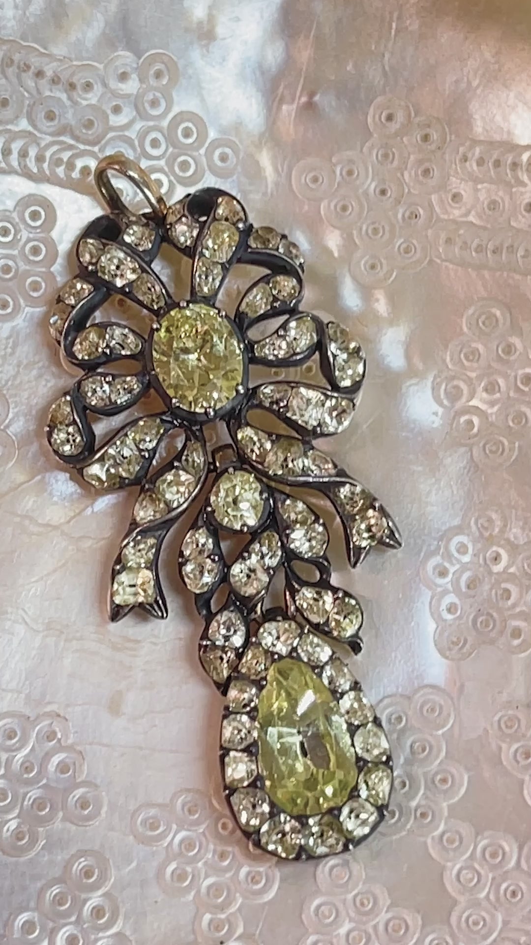 18th Century Fine Chrysoberyl Pendant